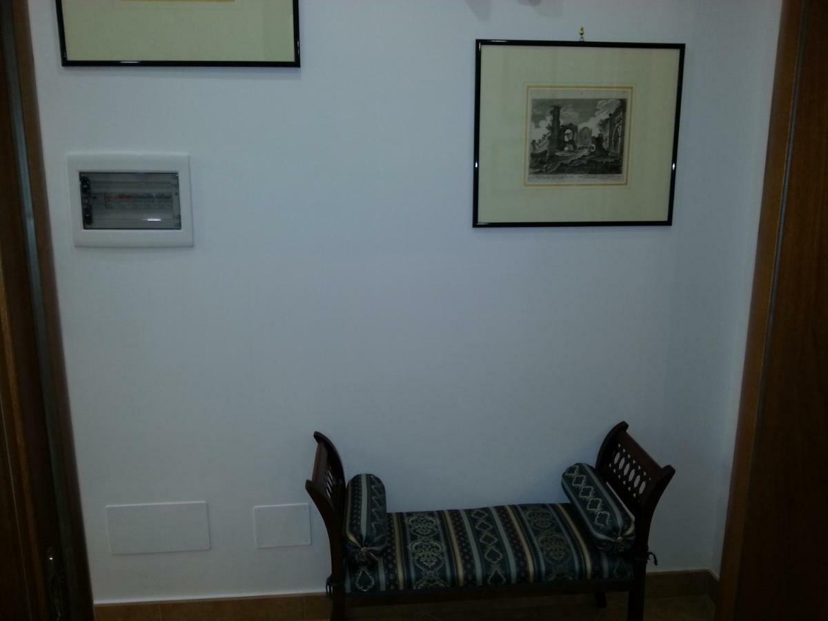 Apartament Chez-Roby Rzym Zewnętrze zdjęcie